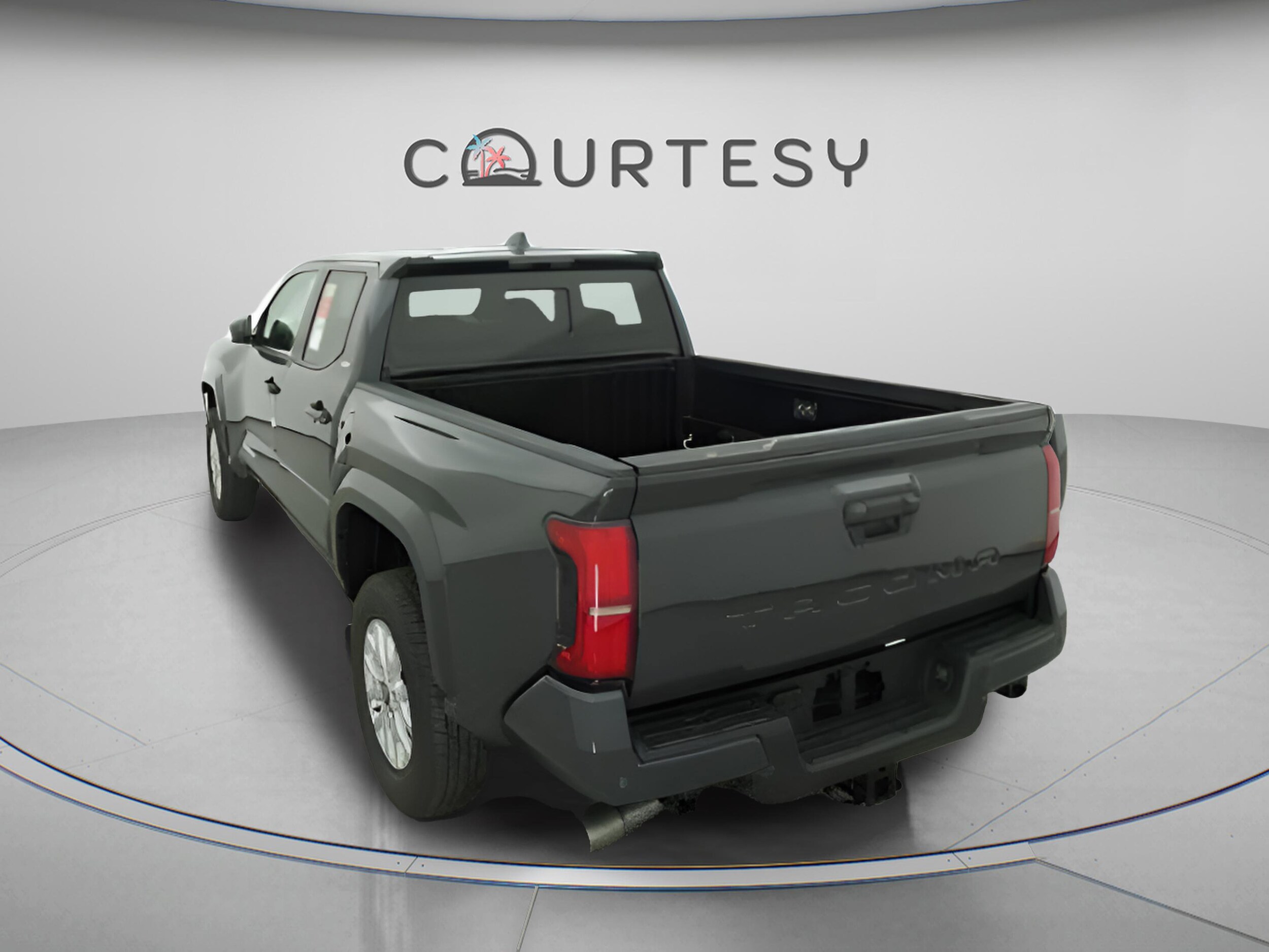 2026 Toyota Tacoma SR5 - Photo 9