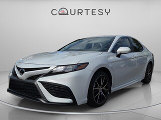 2024 Toyota Camry SE Sedan