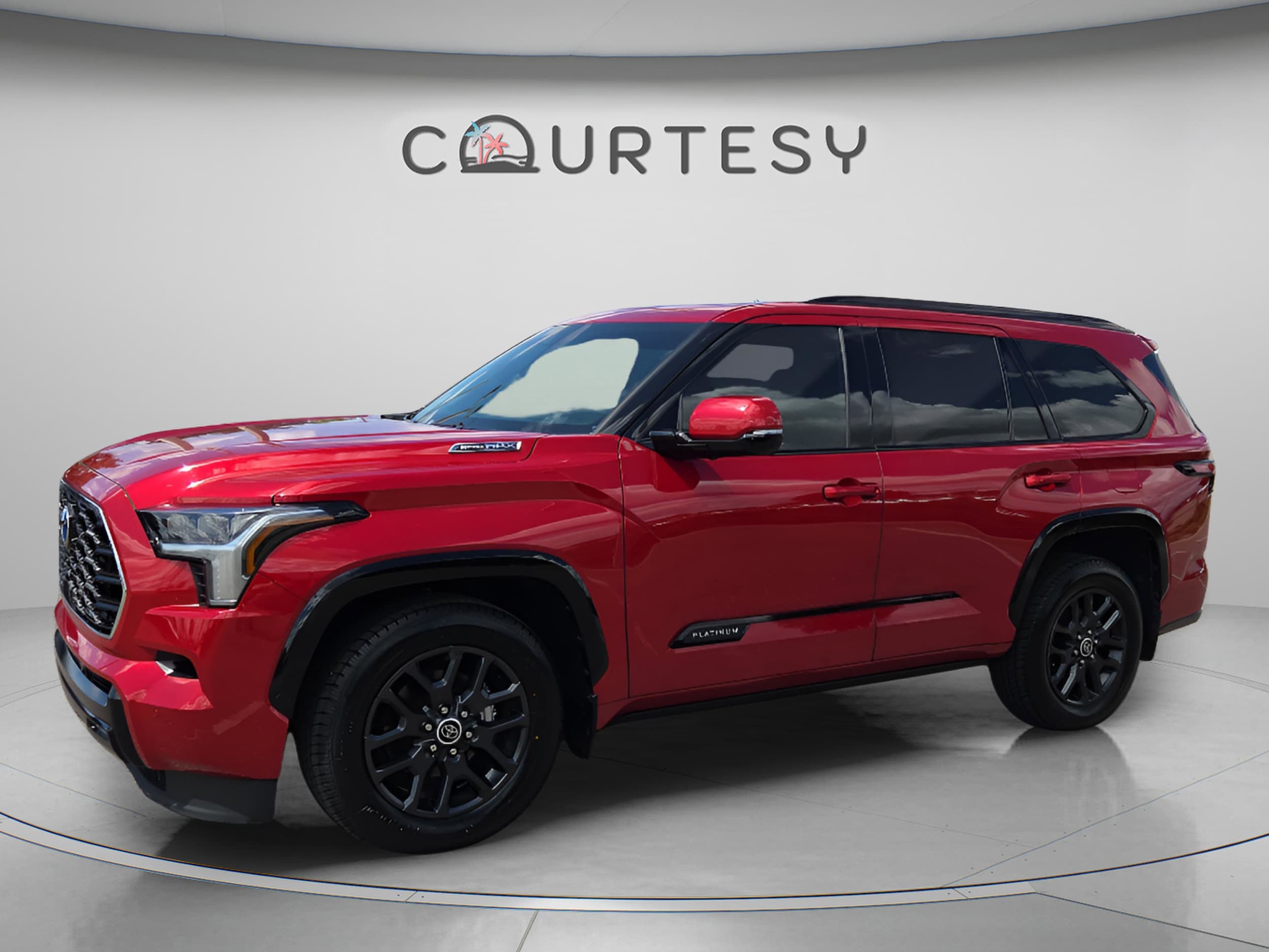 2023 Toyota Sequoia Platinum 4WD i-FORCE MAX Hybrid's photo