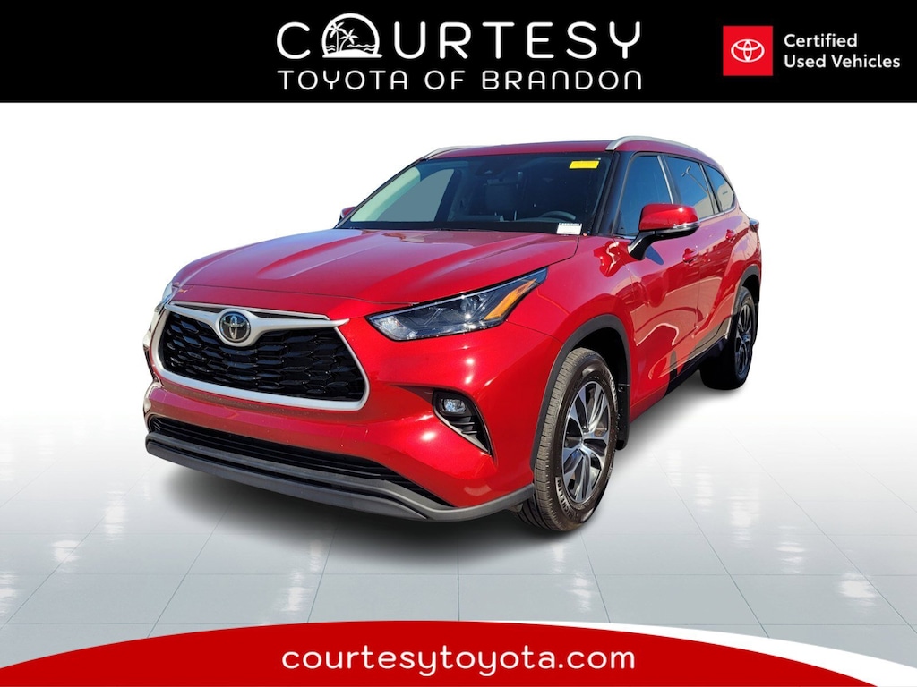 Certified 2025 Toyota Highlander XLE SUV