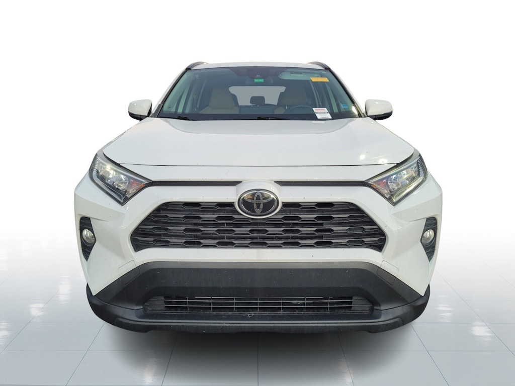 Used 2019 Toyota RAV4 XLE SUV