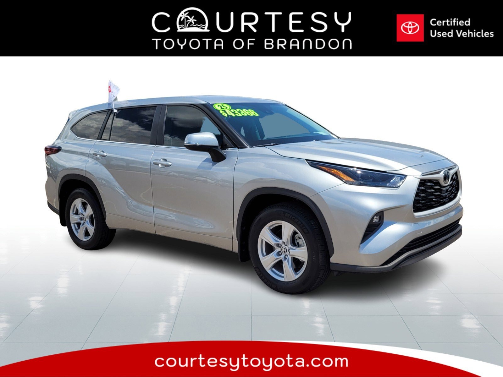2025 Toyota Highlander LE