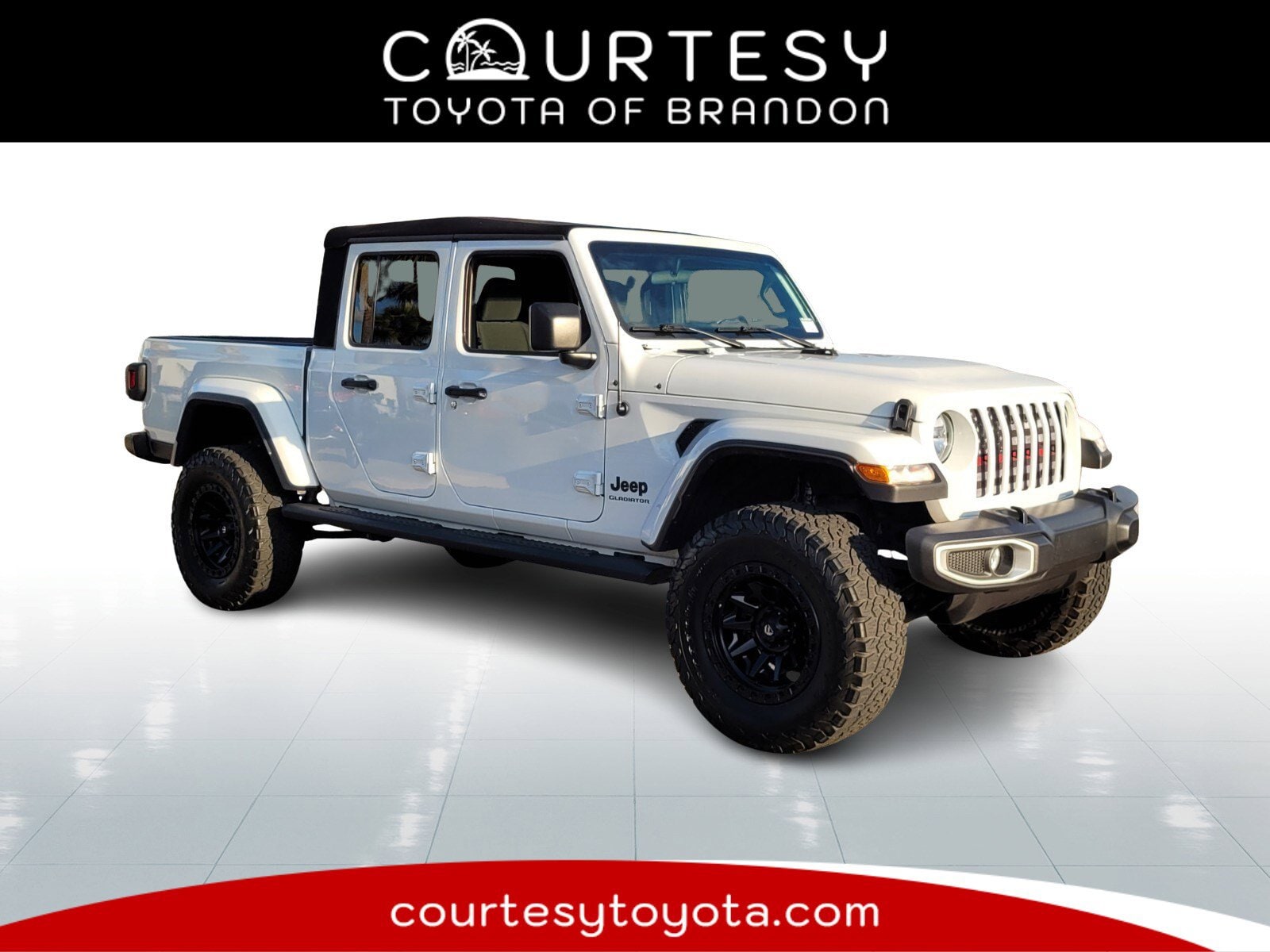 2021 Jeep Gladiator Sport S's photo