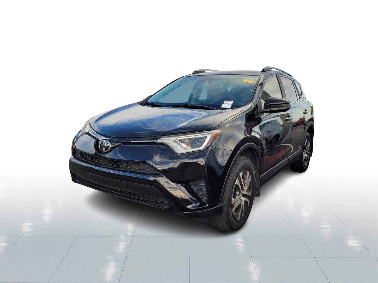 2017 Toyota RAV4 LE's photo
