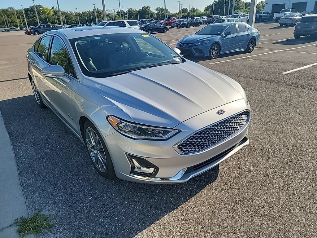 Used 2019 Ford Fusion Hybrid Titanium Sedan