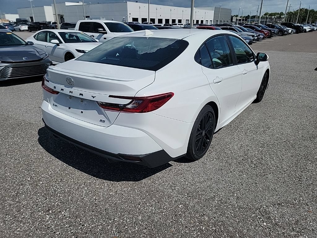 Used 2026 Toyota Camry SE Sedan