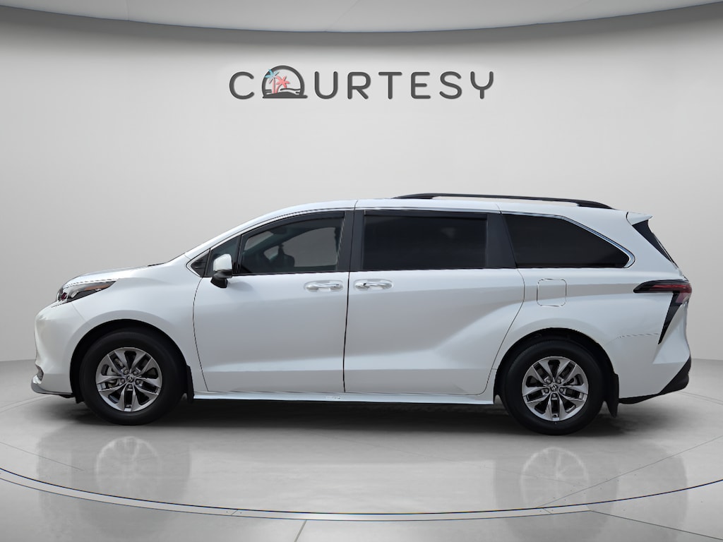 Certified 2025 Toyota Sienna XLE 8 Passenger Van Passenger Van