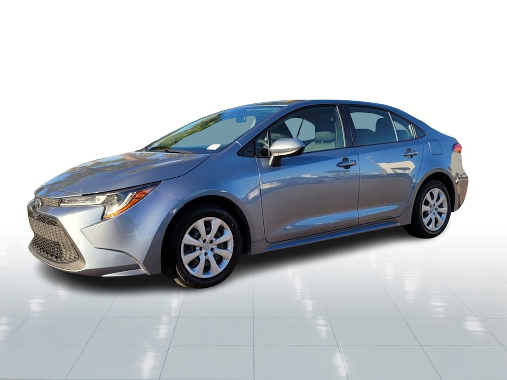 Used 2022 Toyota Corolla LE Sedan