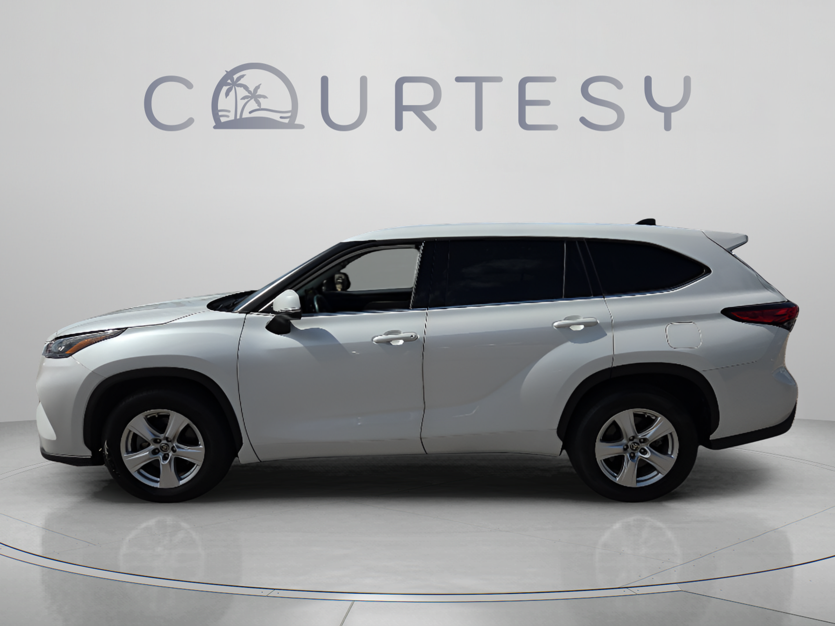 Certified 2022 Toyota Highlander LE SUV