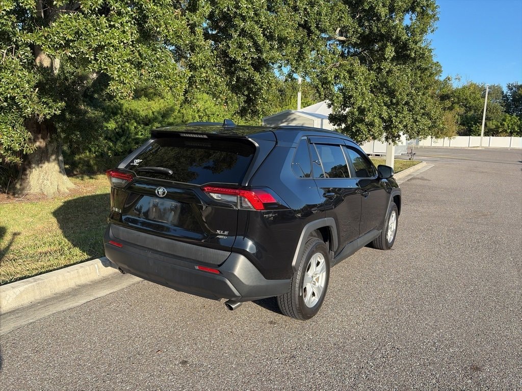 Used 2021 Toyota RAV4 XLE SUV