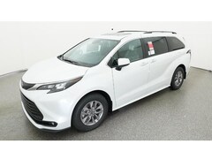 2026 Toyota Sienna XLE Van Passenger Van