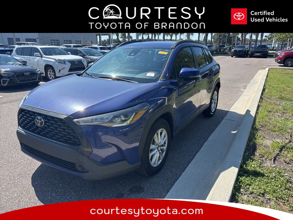 2022 Toyota Corolla Cross LE