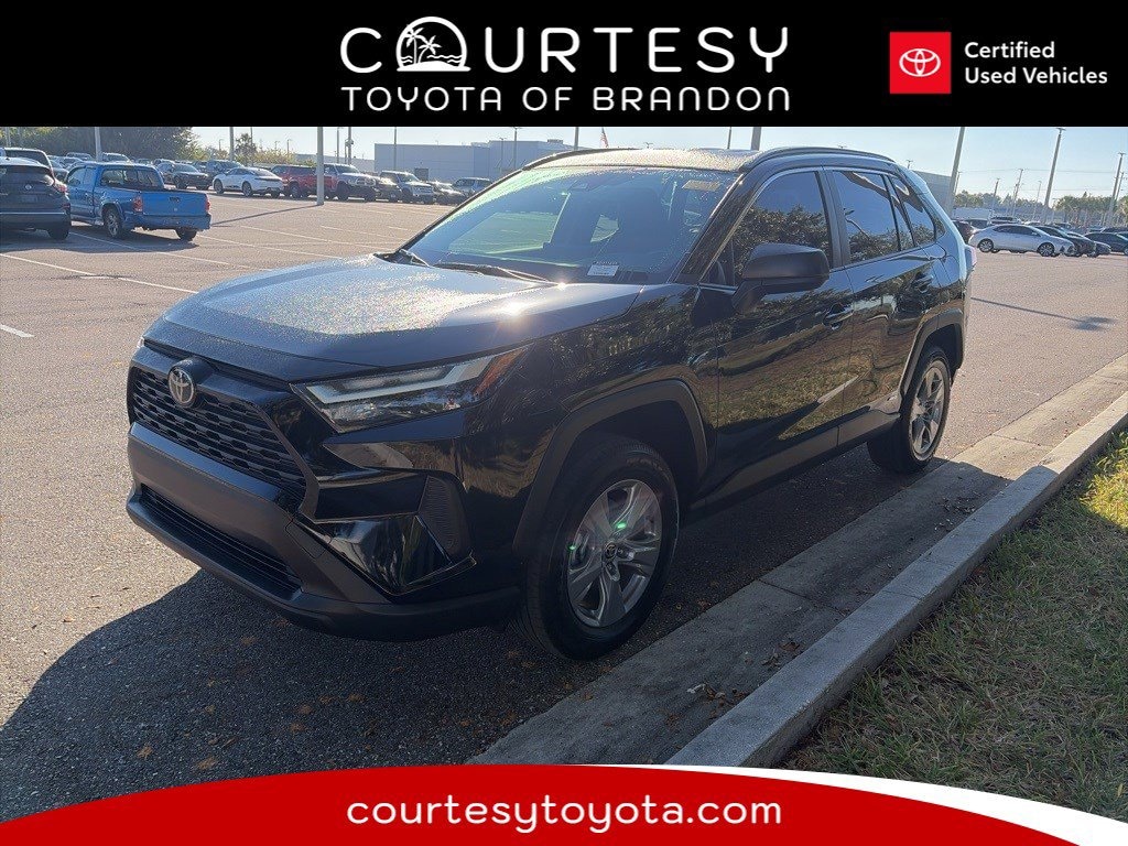 Used 2025 Toyota RAV4 Hybrid Hybrid LE SUV