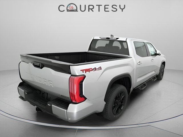 2025 Toyota Tundra Platinum - Photo 15