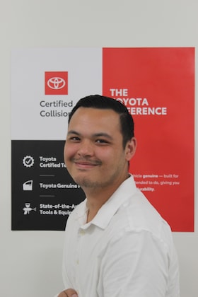 Staff member Isiah Stone from ID_b9213383d213