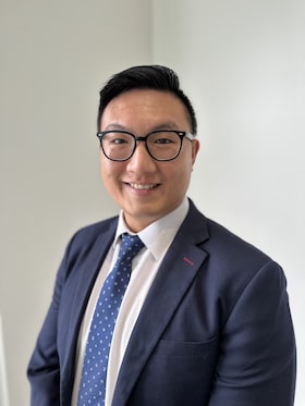 Staff member Waisin Tam from ID_4e00f98019f4