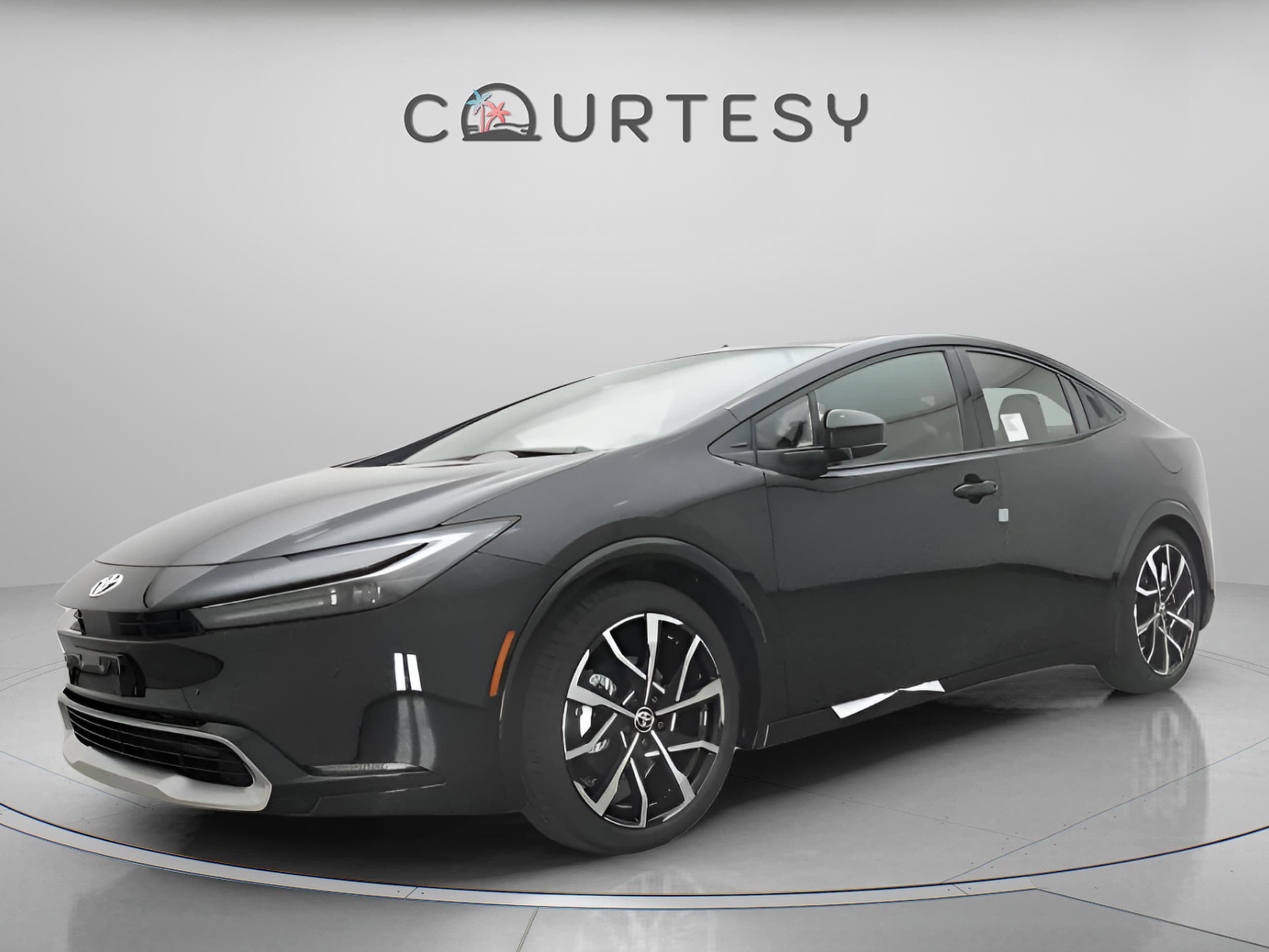 2025 Toyota Prius XSE's photo