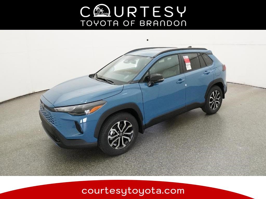 2026 Toyota Corolla Cross SE's photo