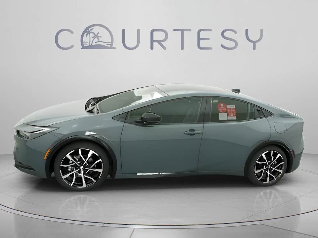 New 2027 Toyota Prius Plug-in Hybrid XSE Premium Hatchback