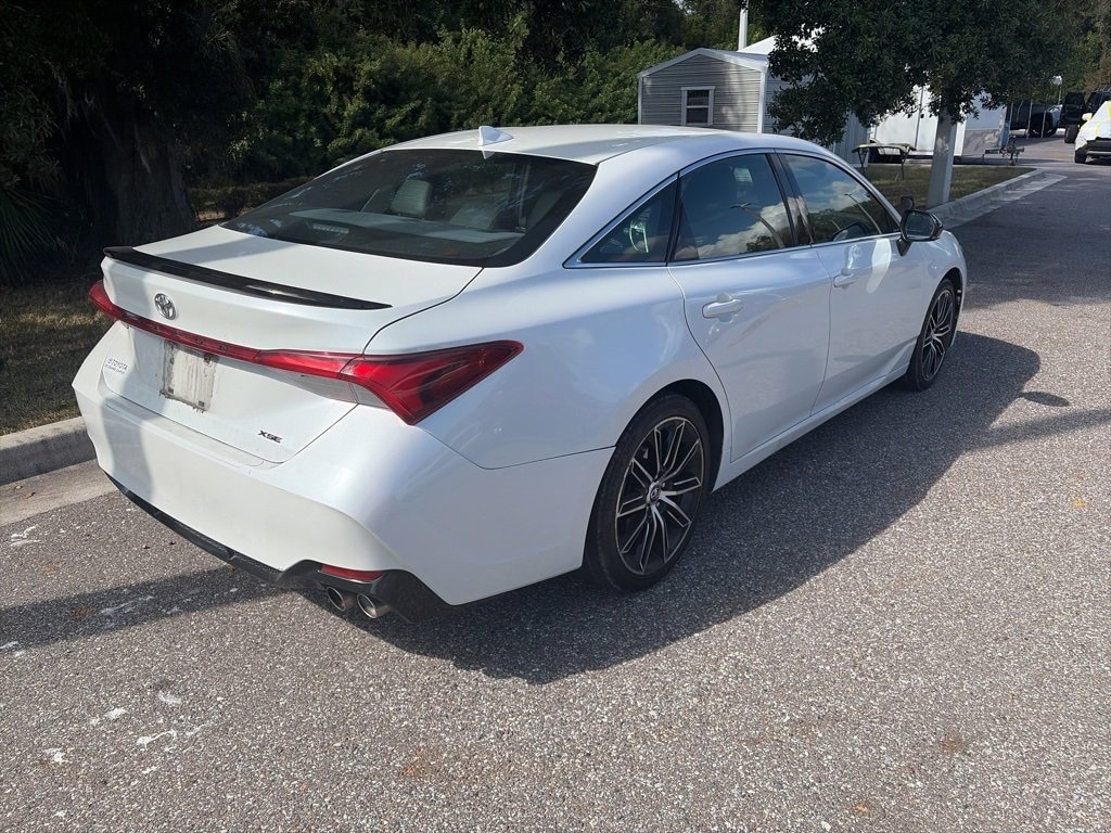 Used 2019 Toyota Avalon XSE Sedan