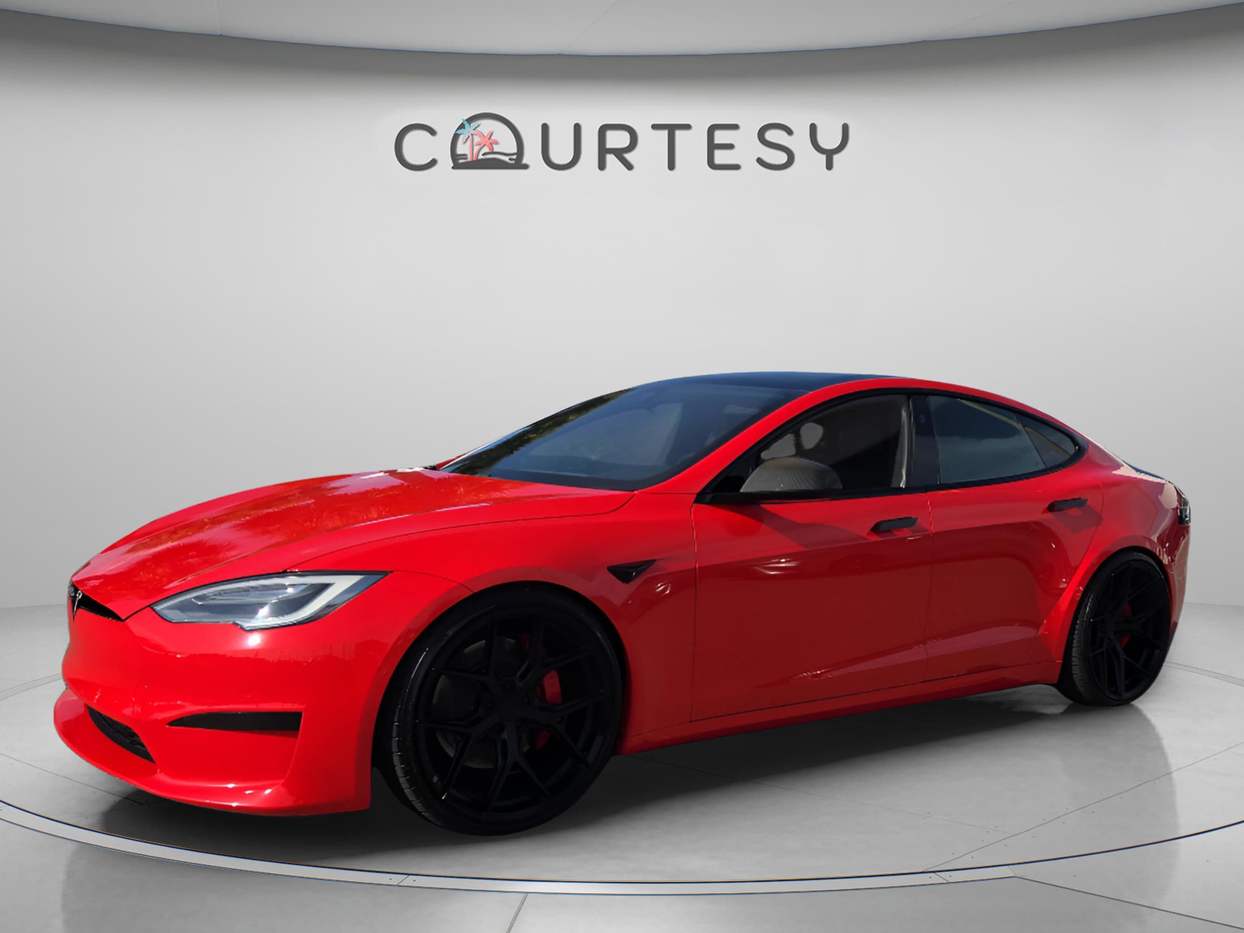 2021 Tesla Model S Plaid