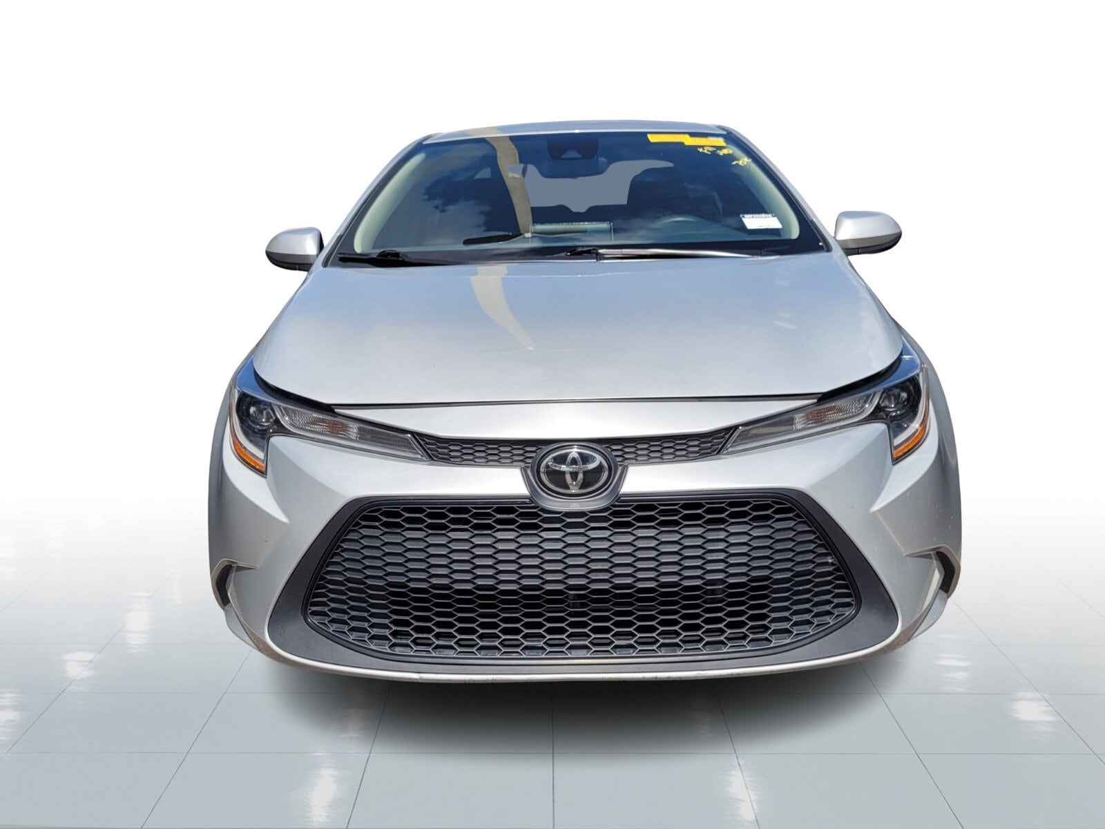 Used 2021 Toyota Corolla LE with VIN 5YFEPMAE4MP260058 for sale in Northfield, Minnesota