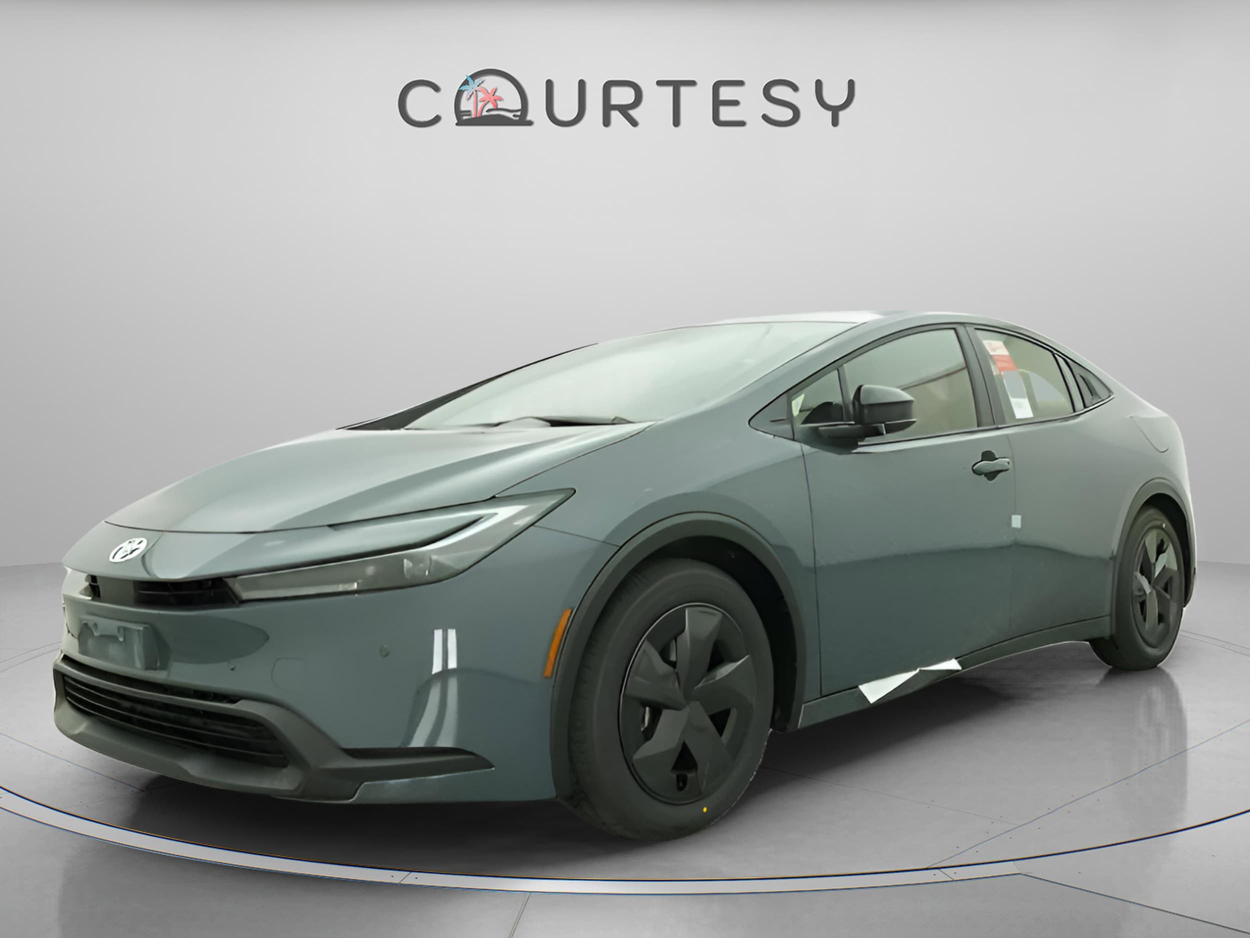 2026 Toyota Prius LE's photo