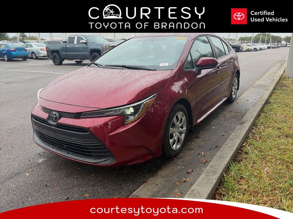 Used 2025 Toyota Corolla LE Sedan