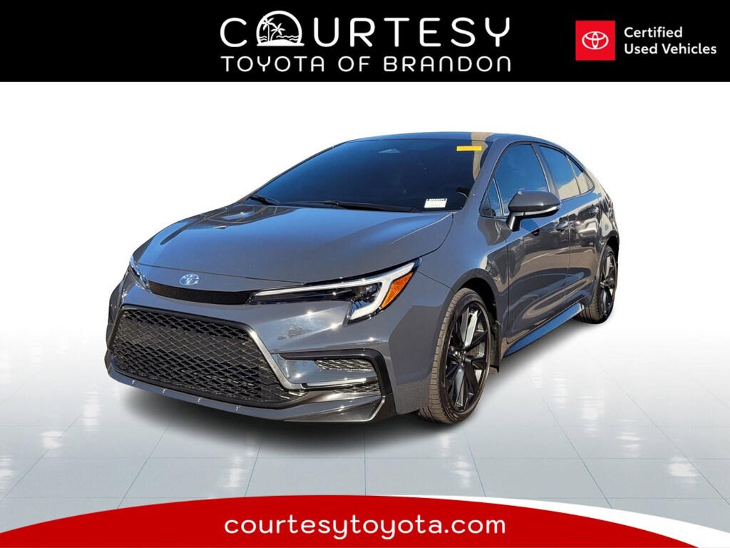 Used 2025 Toyota Corolla SE Sedan