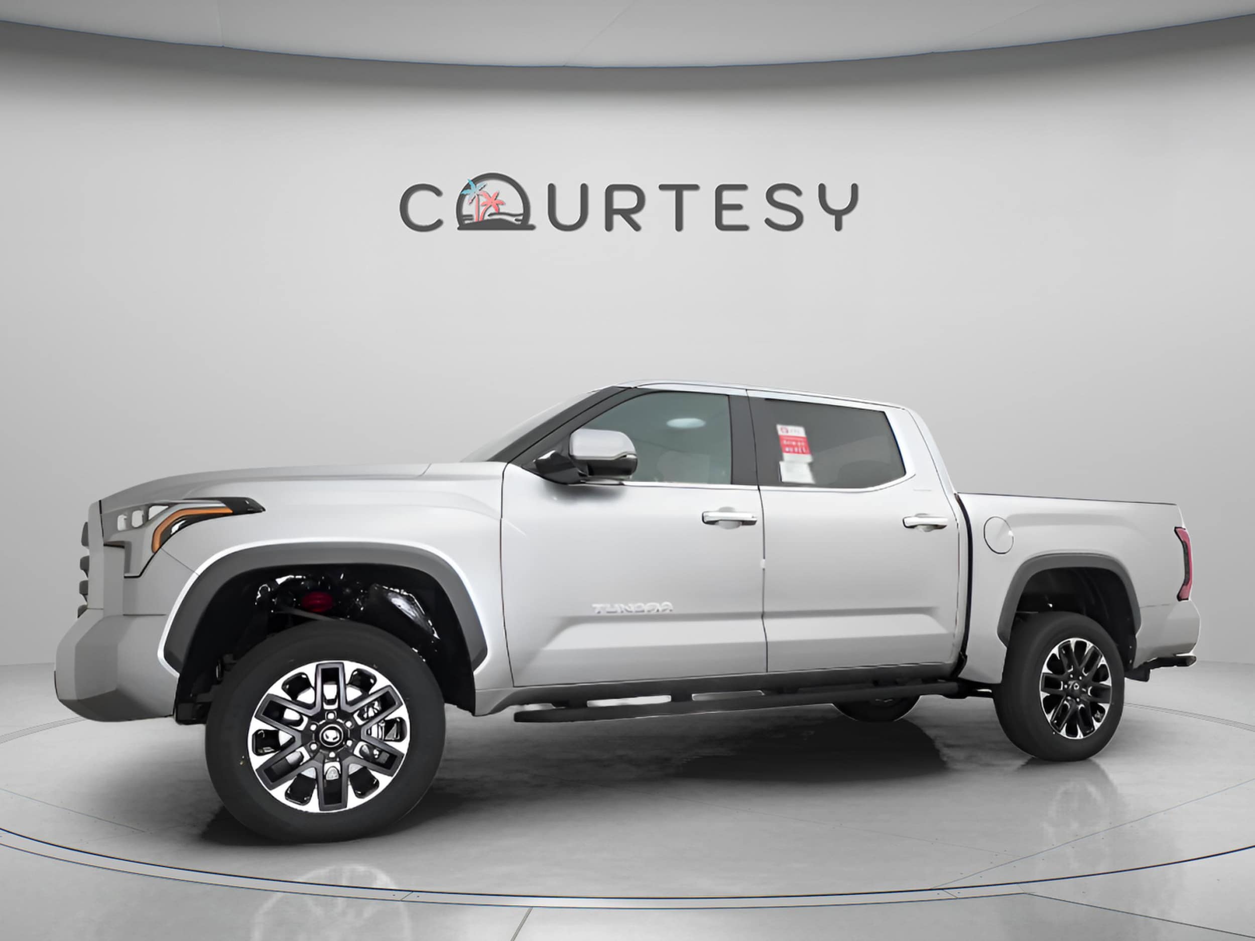 2026 Toyota Tundra Limited - Photo 7