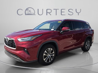 2020 Toyota Highlander XLE SUV