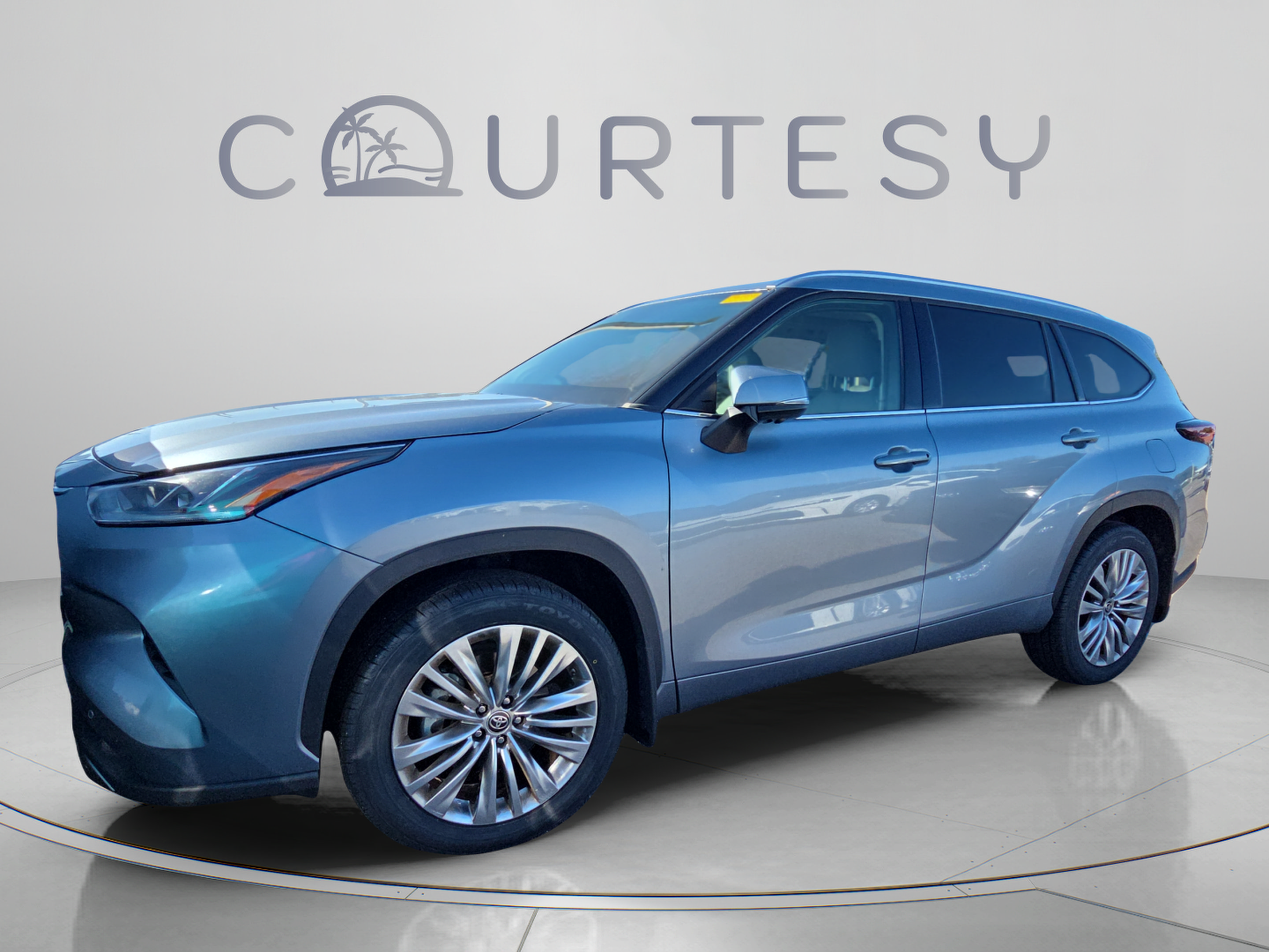 2024 Toyota Highlander Platinum SUV