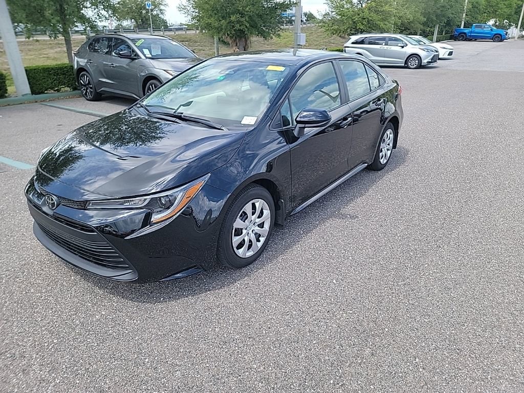Certified 2025 Toyota Corolla LE Sedan