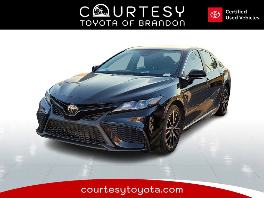 Certified 2021 Toyota Camry SE Sedan