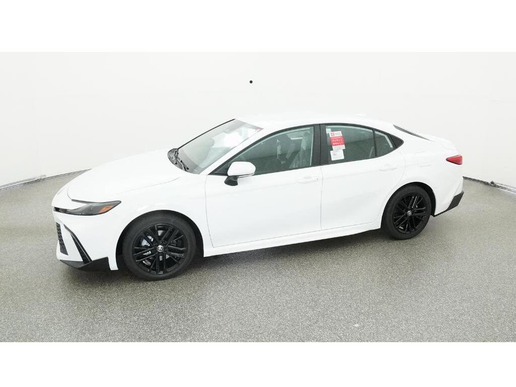 2025 Toyota Camry SE photo 2