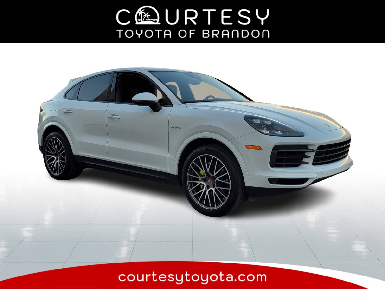 2022 Porsche Cayenne Coup E-Hybrid's photo
