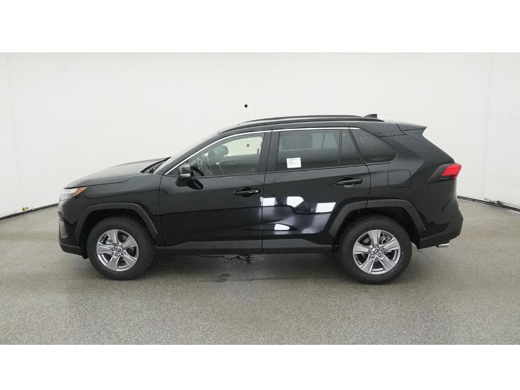 New 2025 Toyota RAV4 XLE SUV