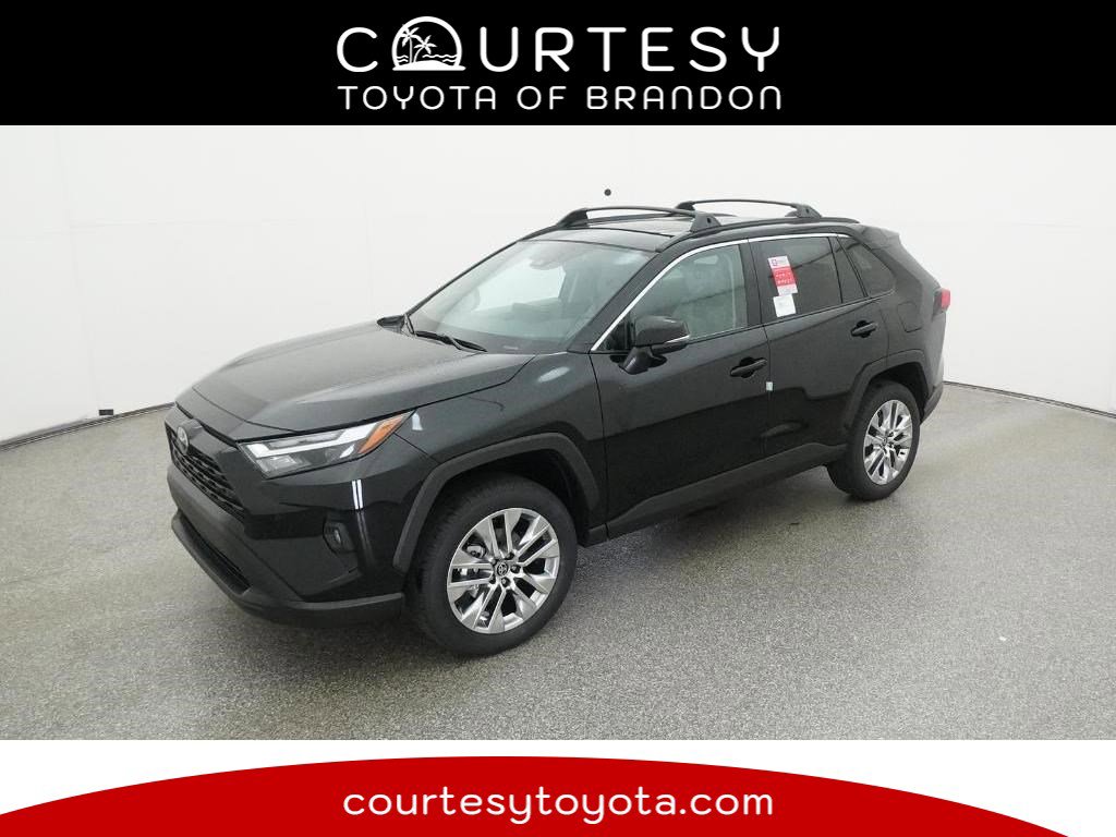 2025 Toyota RAV4 XLE Premium's photo