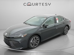 2025 Toyota Camry XLE Sedan