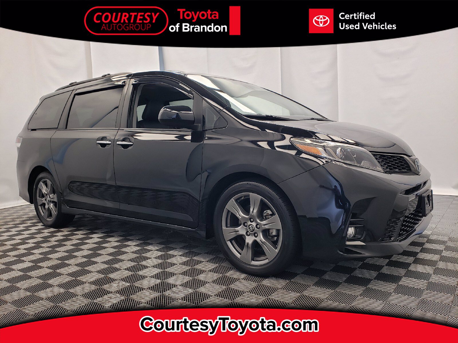 certified toyota sienna