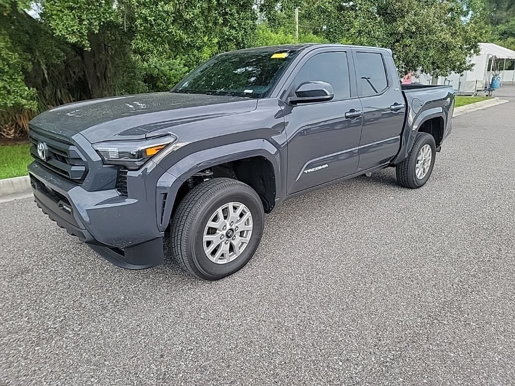 Used 2025 Toyota Tacoma SR5 Truck Double Cab