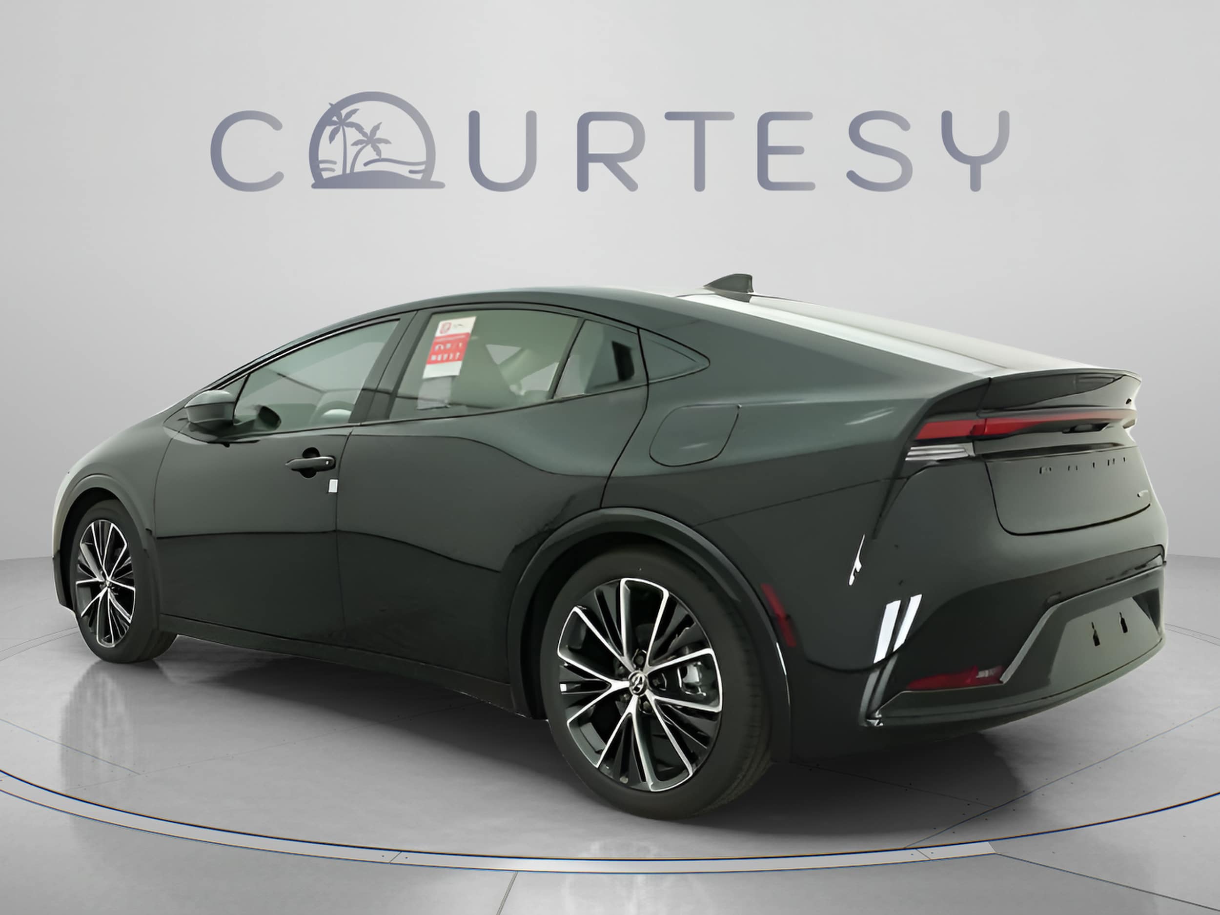 2026 Toyota Prius Limited - Photo 10