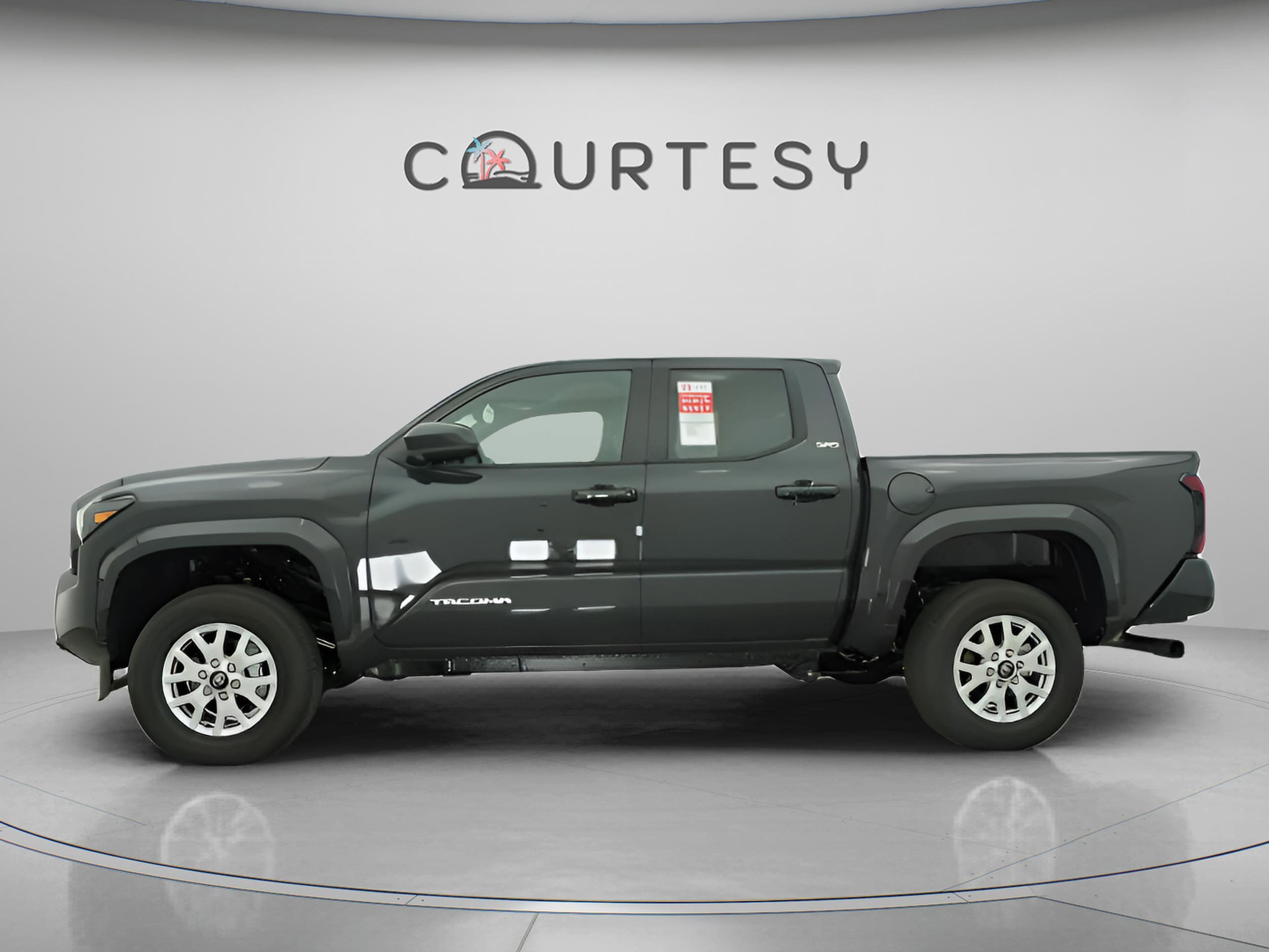 2026 Toyota Tacoma SR5 - Photo 6