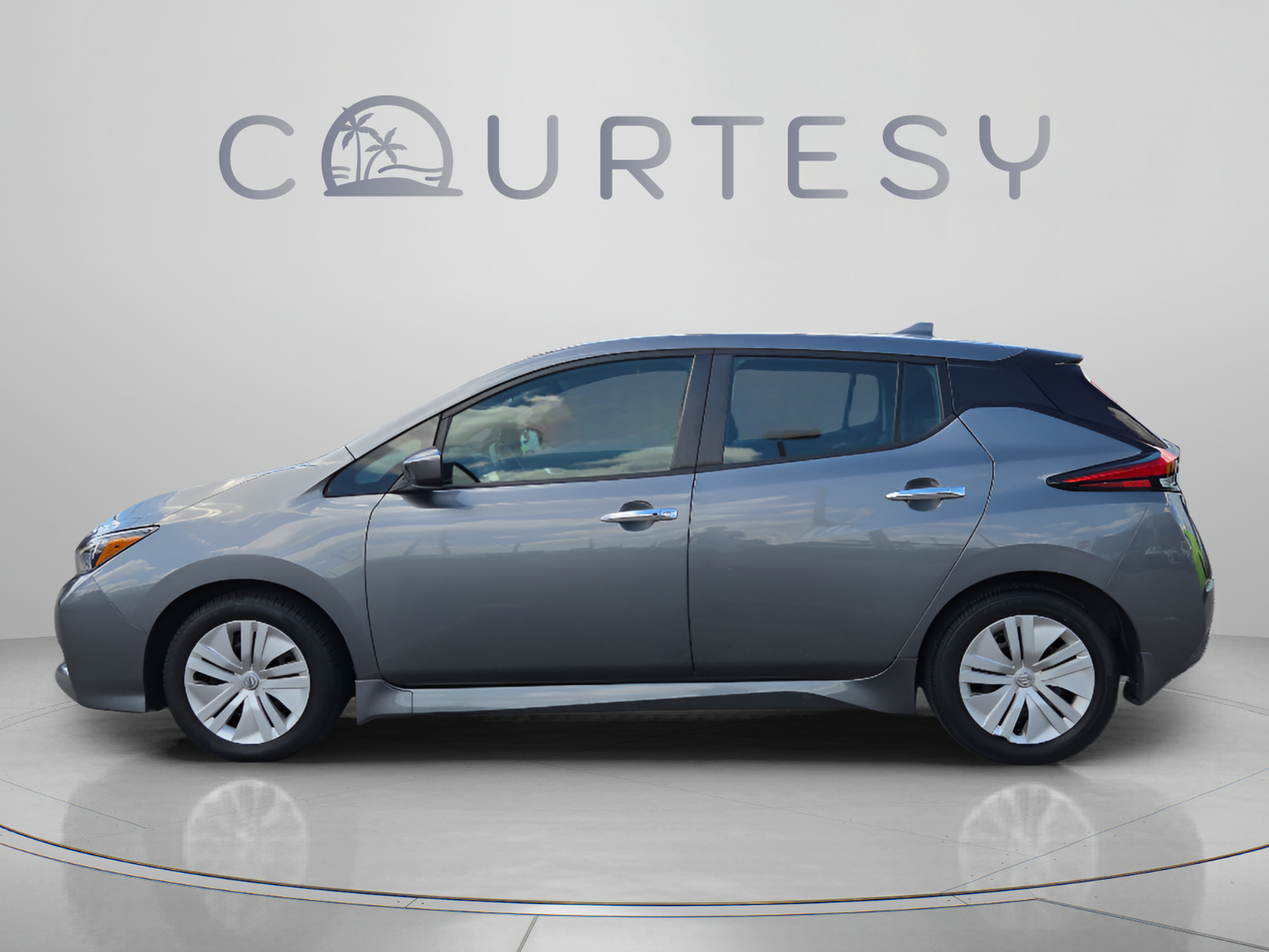 Used 2023 Nissan Leaf S with VIN 1N4AZ1BVXPC556968 for sale in Tampa, FL