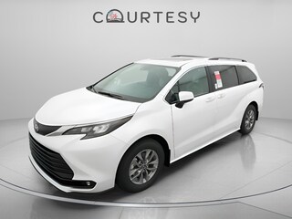 2026 Toyota Sienna XLE Van Passenger Van