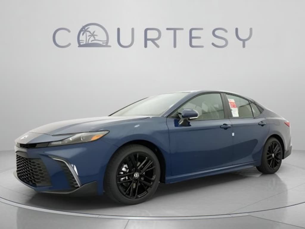Used 2026 Toyota Camry SE Sedan