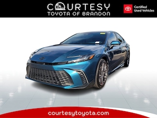 2025 Toyota Camry SE Sedan