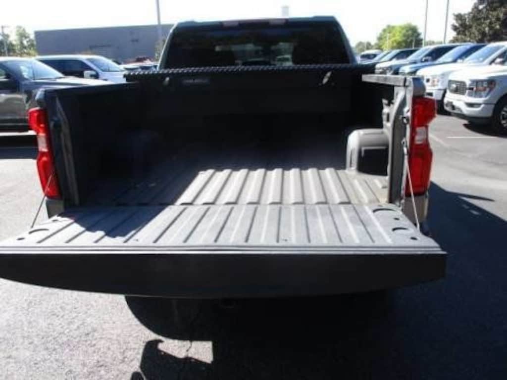 Used 2022 Chevrolet Silverado 1500 LTD Custom Truck