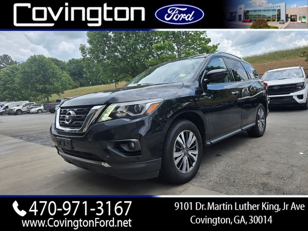 2020 Nissan Pathfinder SV 2WD's photo