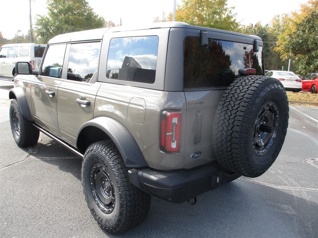 New 2025 Ford Bronco Badlands SUV